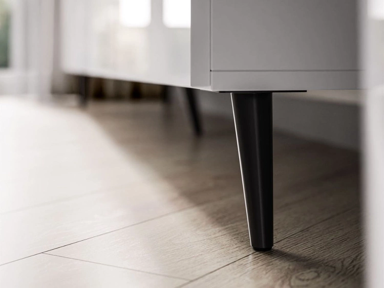 TV-Lowboard mit Türen auf Schwarzen Metallbeinen 200 cm Noaé Weiß Hochglanz
