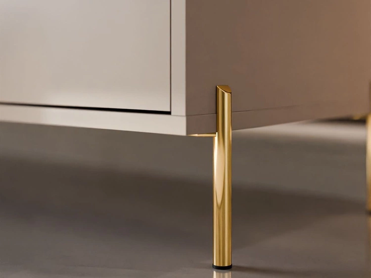 Dreitürige Kommode 154 cm auf goldfarbenen Metallbeinen Vivance Kaschmirglanz